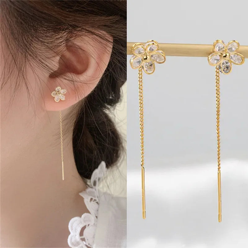 Pendientes largos con borlas, estrellas y corazones