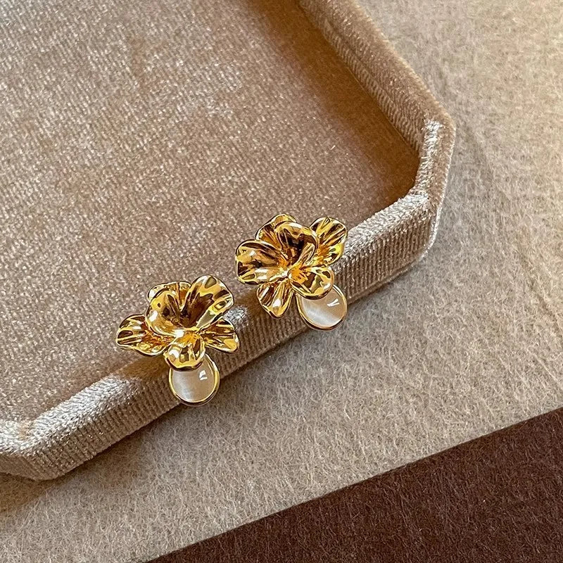 Exquisite Flower Metal Stud Earrings
