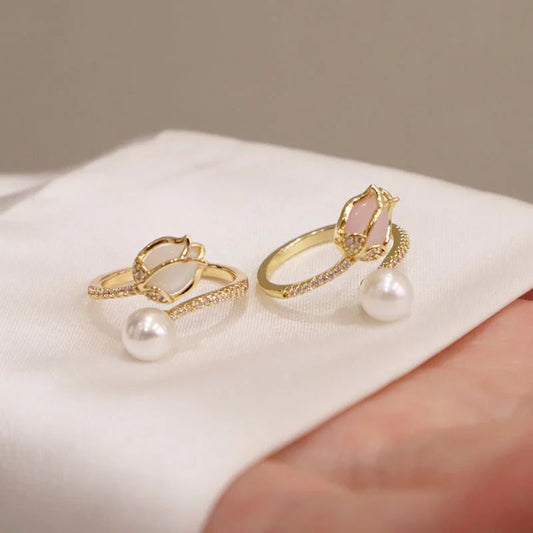 Tulip Pearl Adjustable Ring