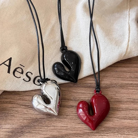 Rote Herz-Anhänger-Halskette, Vintage-Stil, inspiriert von der Ästhetik der 80er Jahre, neue Mode, romantische Herz-Halskette für Frauen