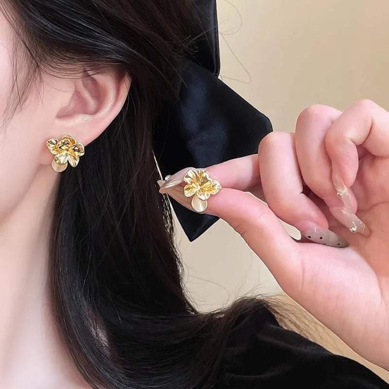 Exquisite Flower Metal Stud Earrings