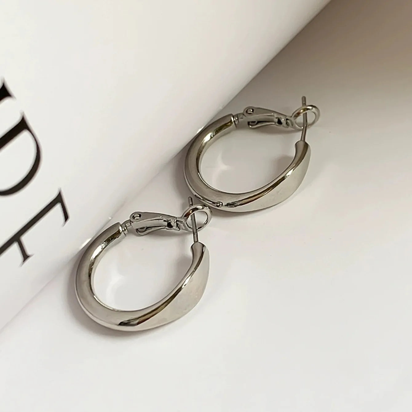 Smooth Flat Circle Hoop Earring