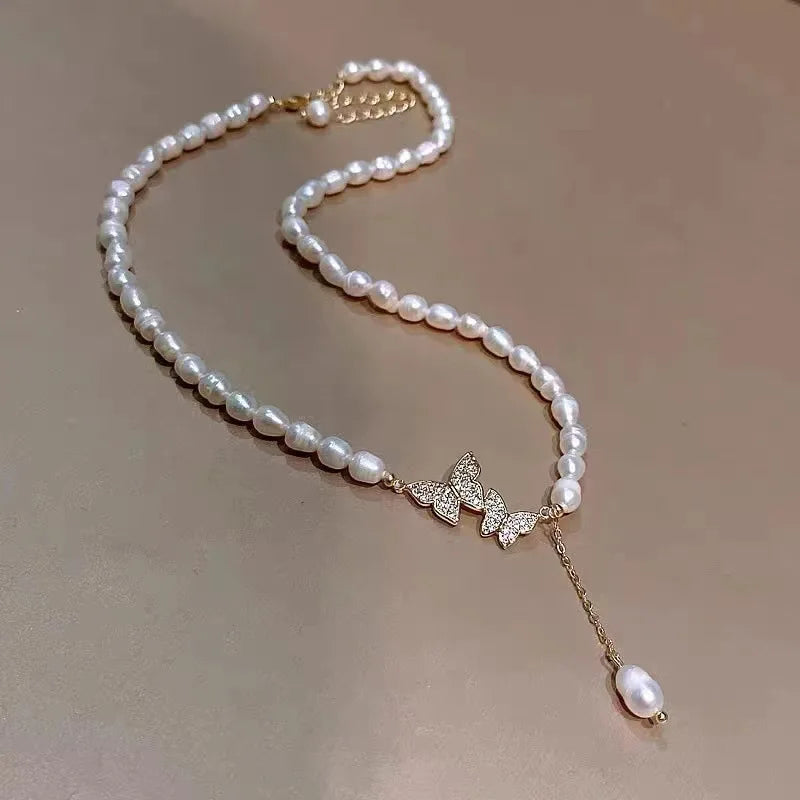 Shiny Pearl Butterfly Necklace