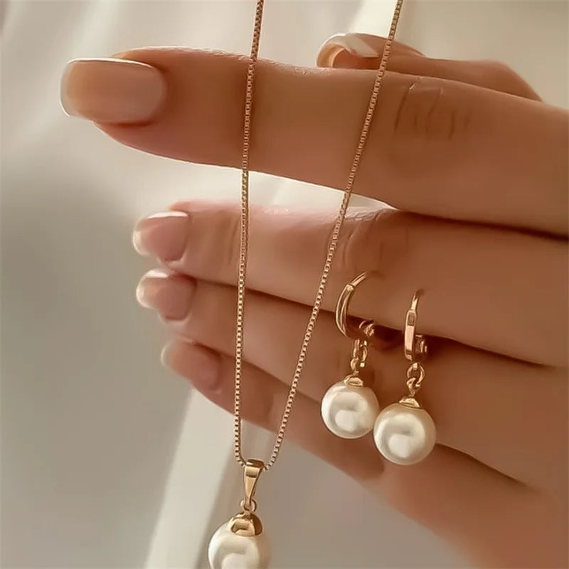 Round Pearl Jewelry Set