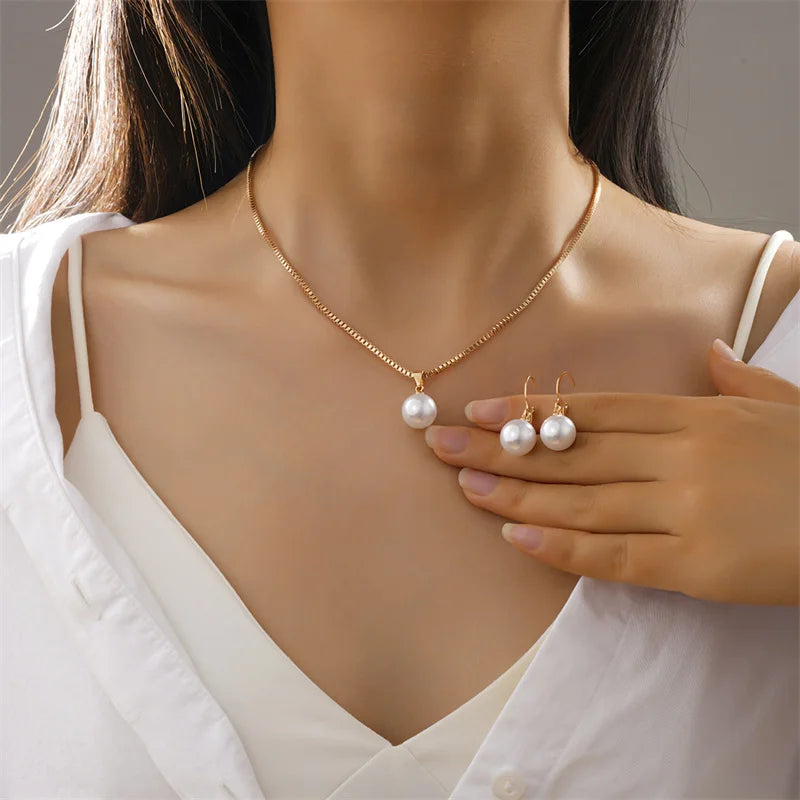 Round Pearl Jewelry Set