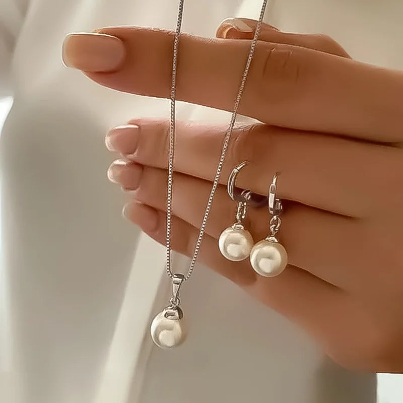 Round Pearl Jewelry Set