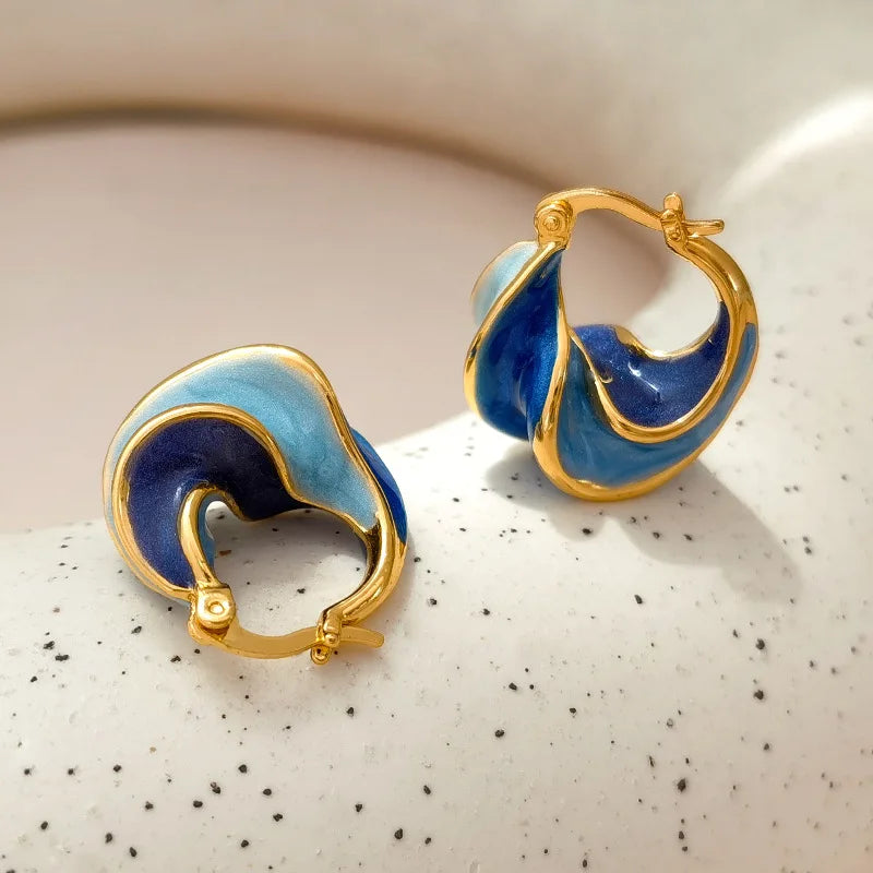 Nuevos y modernos pendientes de aro pequeños con textura de metal azul esmaltado para mujer, chapados en oro, con hebilla llamativa, joyería creativa, regalos