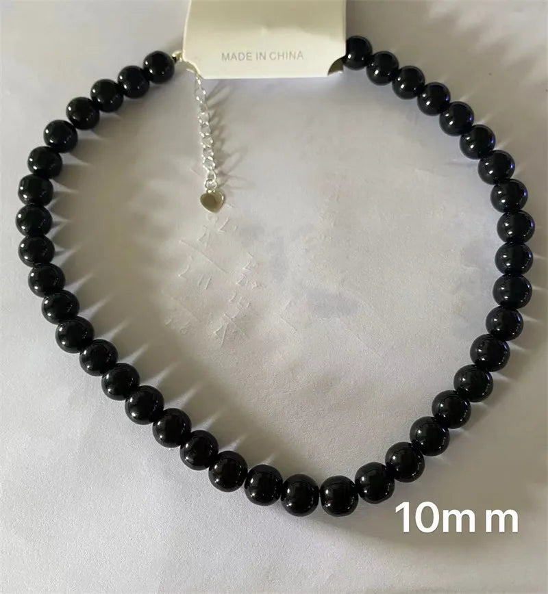 Schwarze Perlenkette