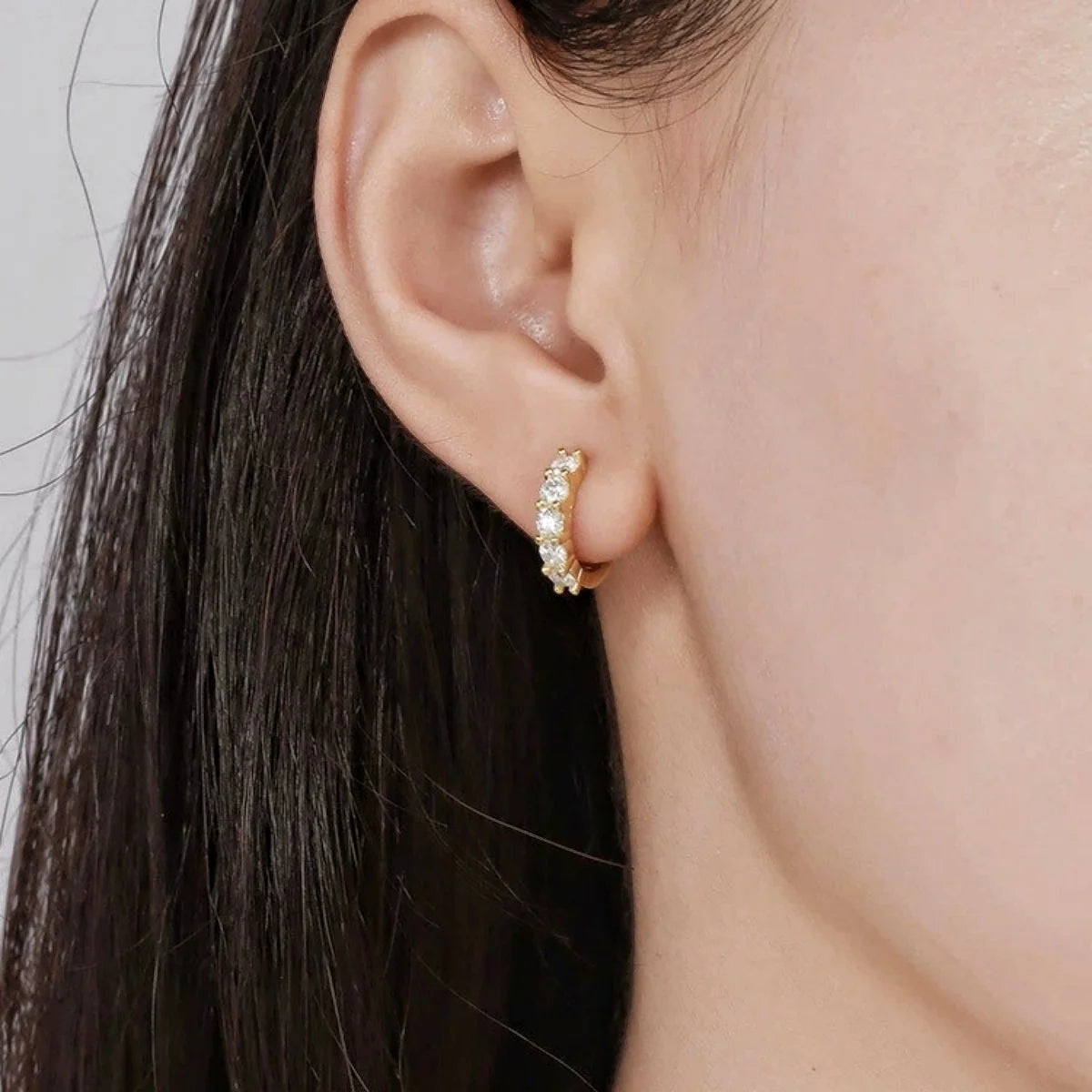 Moissanit-Creolen für Damen, S925 Sterlingsilber, 14 Karat vergoldet, hypoallergene Manschetten-Huggie-Ohrringe für Herren