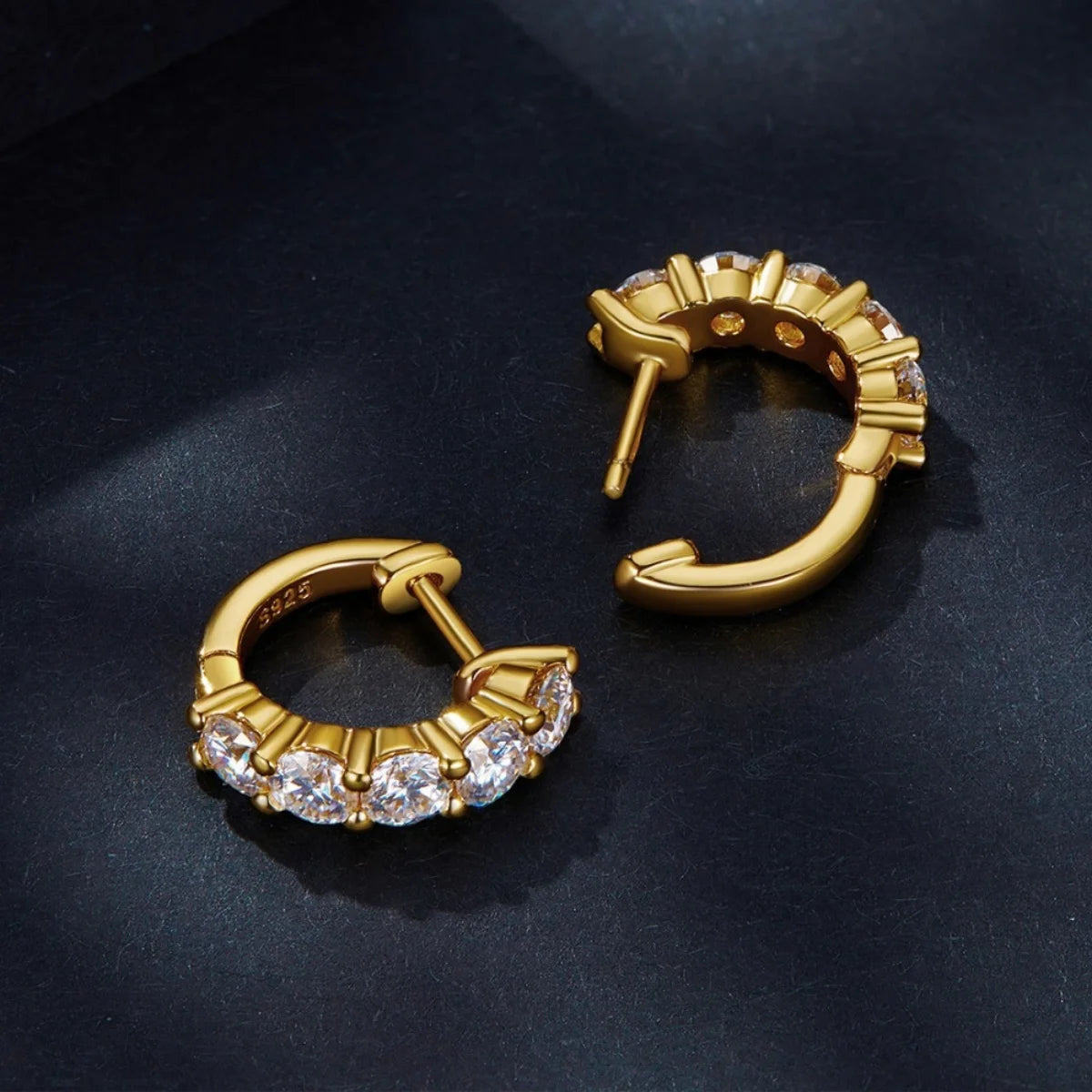 Moissanit-Creolen für Damen, S925 Sterlingsilber, 14 Karat vergoldet, hypoallergene Manschetten-Huggie-Ohrringe für Herren