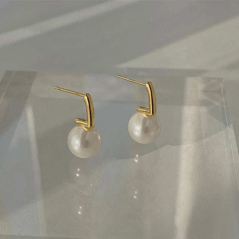 French Exquisite Pearl Stud Earrings
