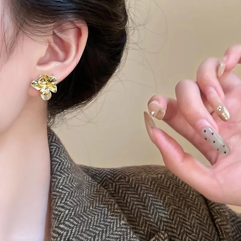 Exquisite Flower Metal Stud Earrings