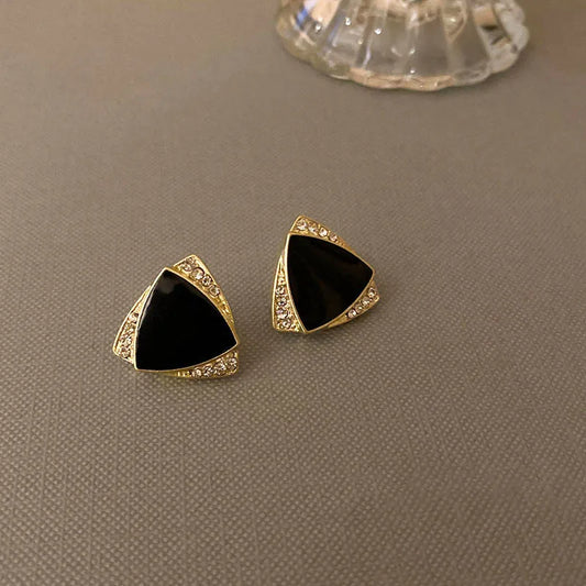 Pendientes triangulares de cristal